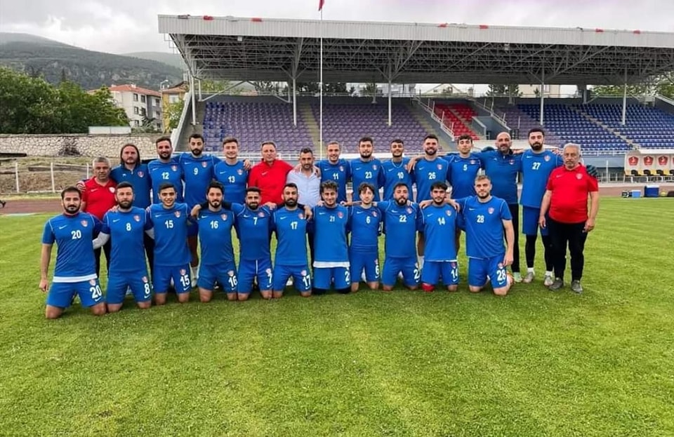 Akşehirspor, Anamur Belediyespor’u 4-1 Mağlup Ederek Sezonu İkinci Sırada Tamamladı